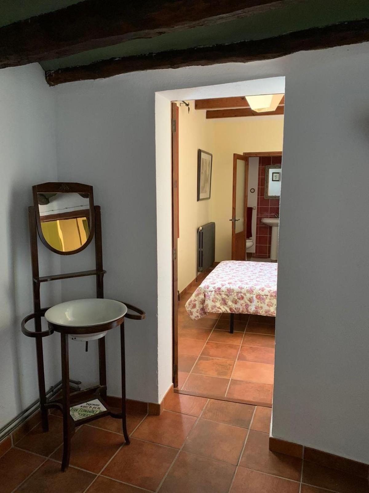 Masia Cal Millas - Turisme Rural Castellfullit de Riubregos Ngoại thất bức ảnh